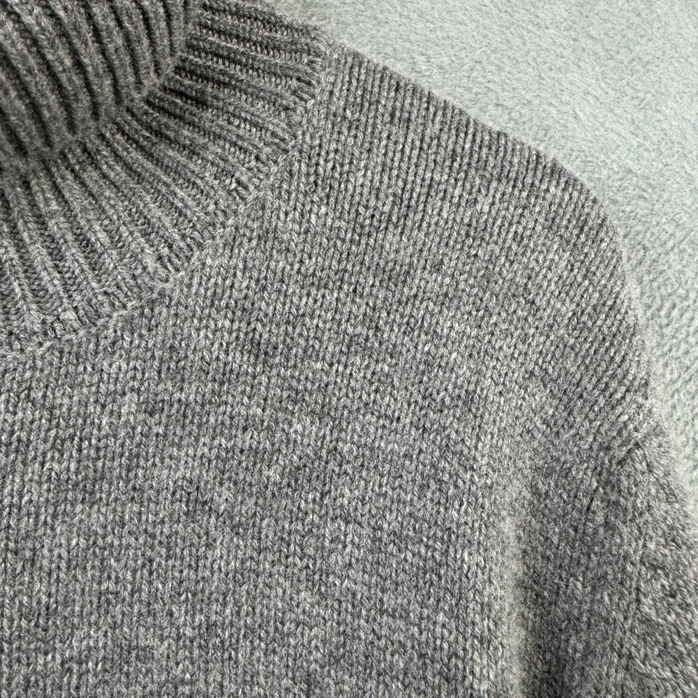 Private White VC Mens 100% Cashmere Turtleneck Sweater Gray Scotland Size 5